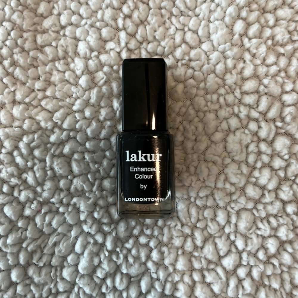NWT Lakur by Londontown | Chim Cher-ee